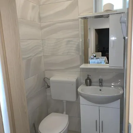 公寓 A & L Sabic 奥米什