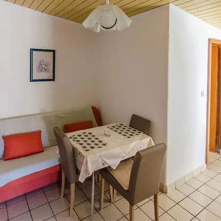 公寓 A & L Sabic *