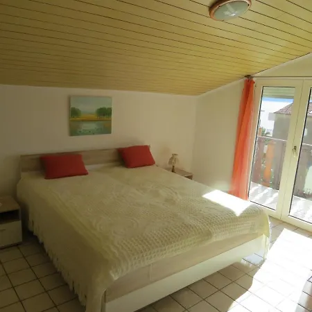 A & L Sabic 公寓 *