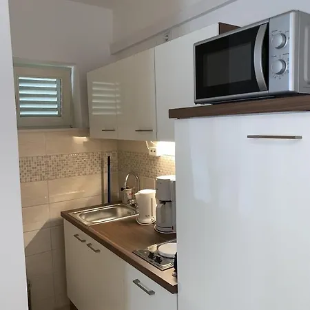 A & L Sabic 奥米什