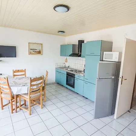 A & L Sabic 公寓 奥米什